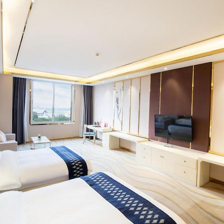 St Hotel Wattay Airport Vientiane Luaran gambar