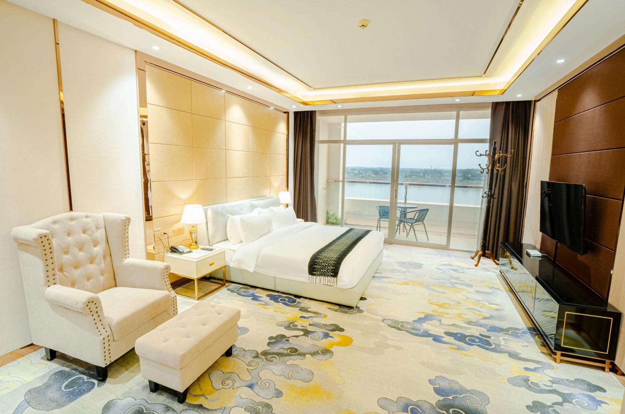 St Hotel Wattay Airport Vientiane Luaran gambar